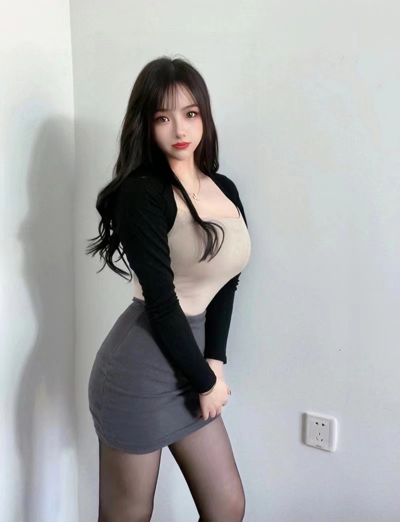 邵阳KTV有陪唱妹子的玩得开哪家性价比高-邵阳好玩不贵最大的最高端的KTV消费推荐