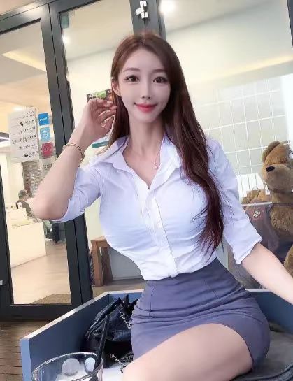 通辽哪个KTV有陪唱-通辽有陪酒玩的最开放的荤场KTV推荐